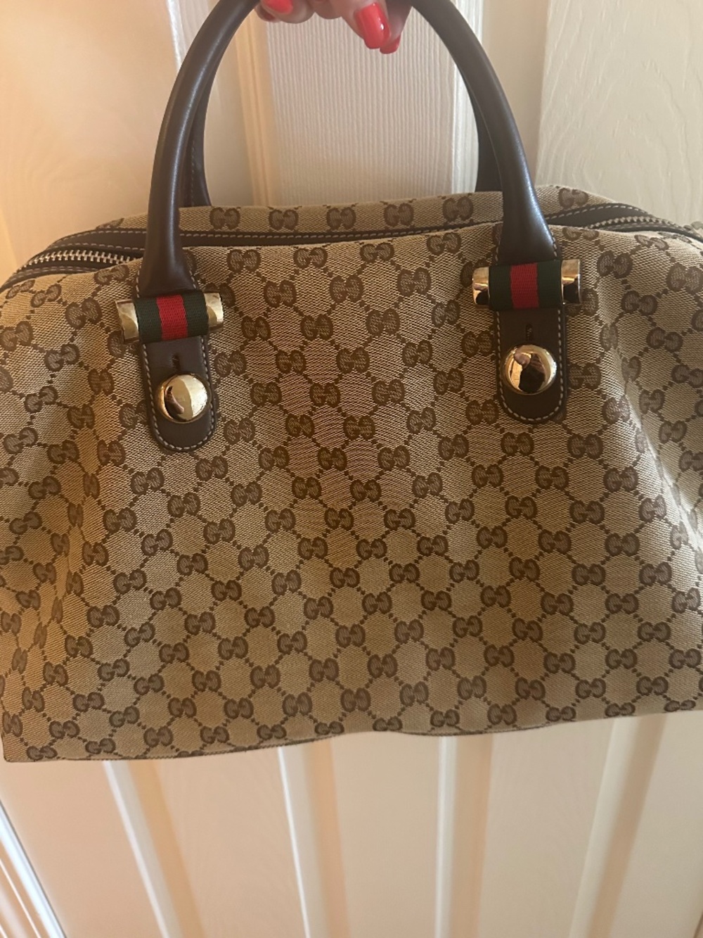 Gorgeous Authentic Vintage Gucci Monogram Satchel. Preowned excellent con.